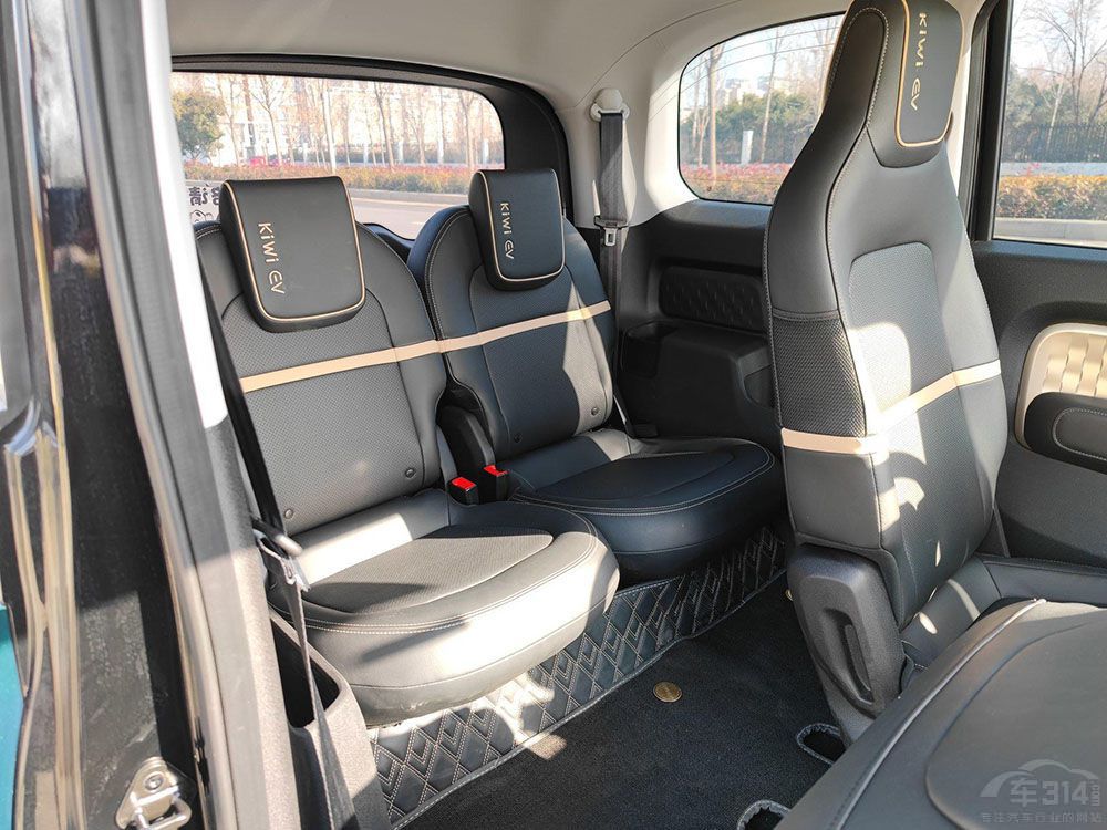 A(y)10fԪ xQQ߀ǌEKiWi EV