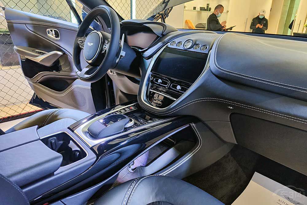 象征身份的幾款跑車 有的人真的出生在羅馬 象征身份的幾款跑車 有的人真的出生在羅馬