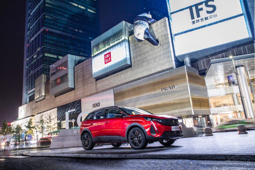 全新標致4008炫夜版給你一個炫起來的夜晚 全新標致4008炫夜版給你一個炫起來的夜晚