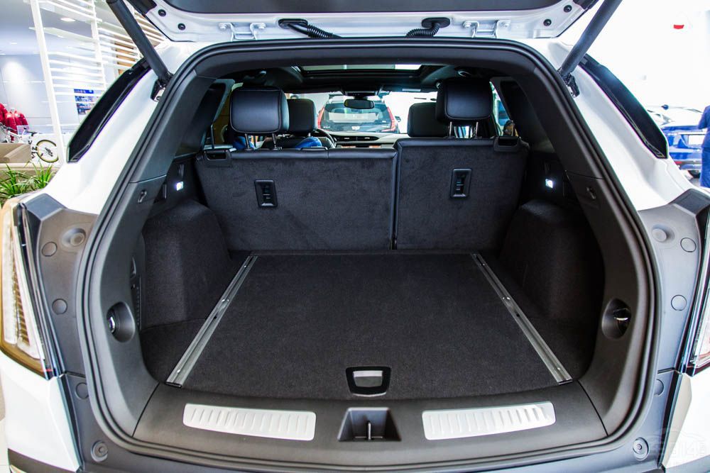 沃爾沃XC60對比凱迪拉克XT5 更推薦后者 沃爾沃XC60對比凱迪拉克XT5 更推薦后者