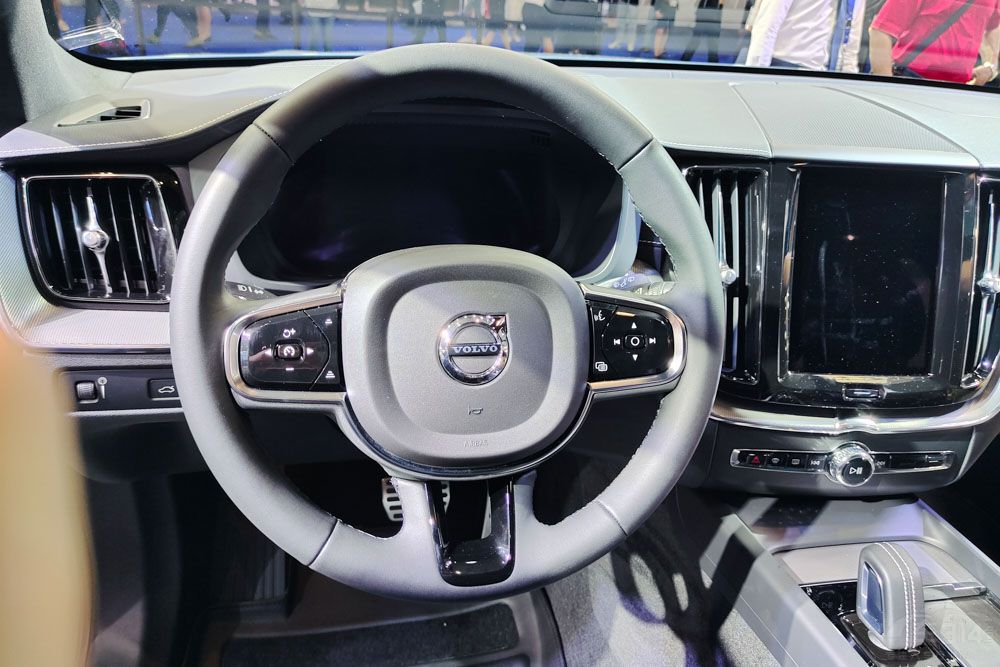 沃爾沃XC60對比凱迪拉克XT5 更推薦后者 沃爾沃XC60對比凱迪拉克XT5 更推薦后者