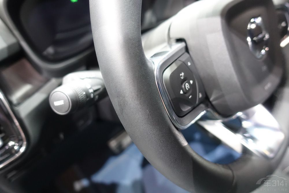 ֠C40(du)ȼtE-HS3 xl̝