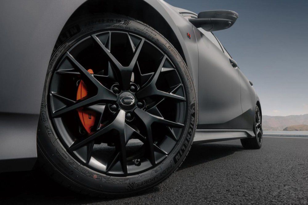 xӰR-styleِ߀L(zhng)UNI-V 1.5T