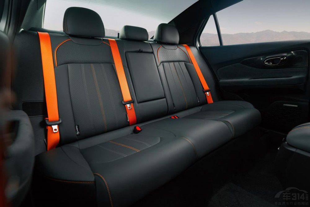 xӰR-styleِ߀L(zhng)UNI-V 1.5T