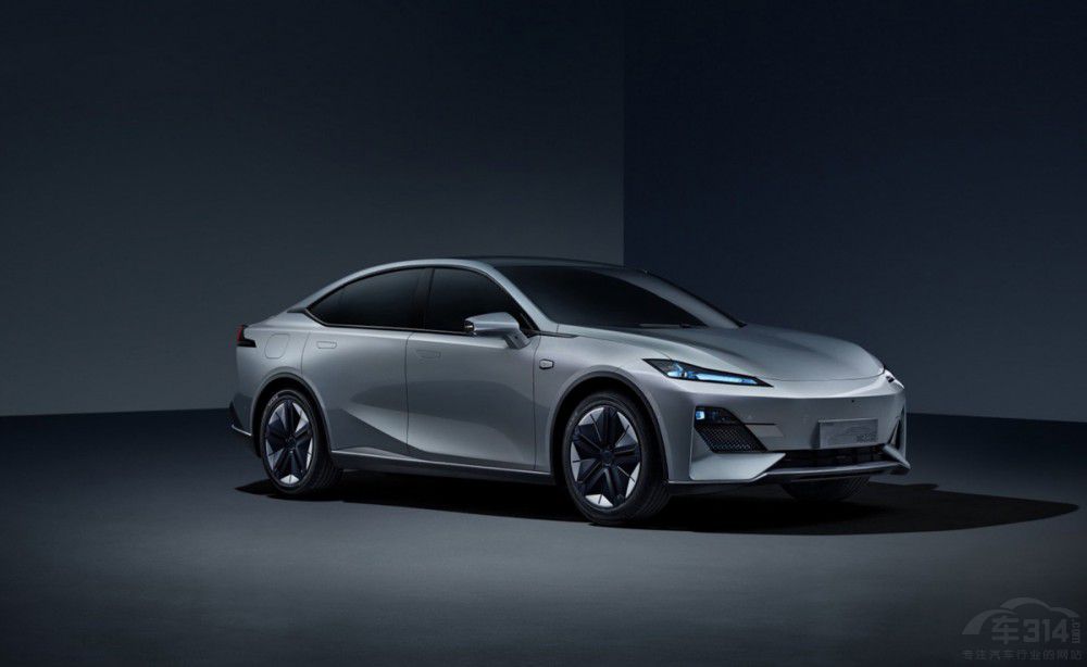 長安深藍SL03和比亞迪驅(qū)逐艦05 誰值得選 長安深藍SL03和比亞迪驅(qū)逐艦05 誰值得選