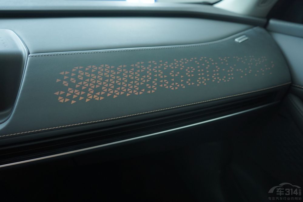 С {(ln)SL03͆D60EVl(qing)