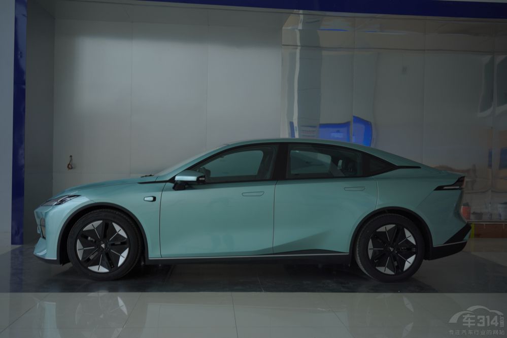 L{SL03PLUS EVlֵI