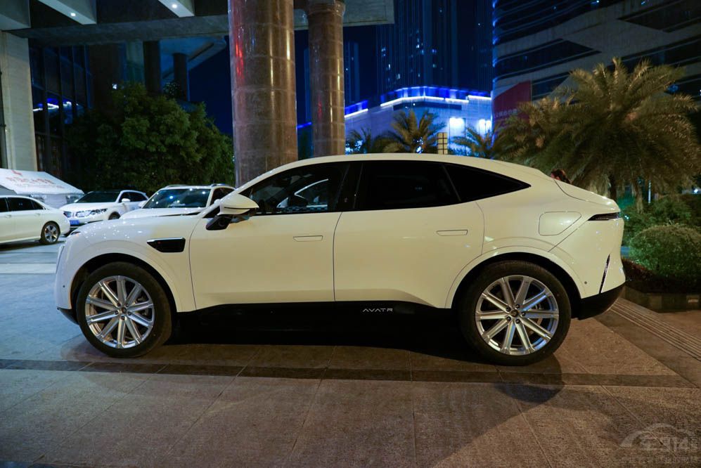 實(shí)力對(duì)拼 星途攬?jiān)聦?duì)比阿維塔11誰能勝出 實(shí)力對(duì)拼 星途攬?jiān)聦?duì)比阿維塔11誰能勝出