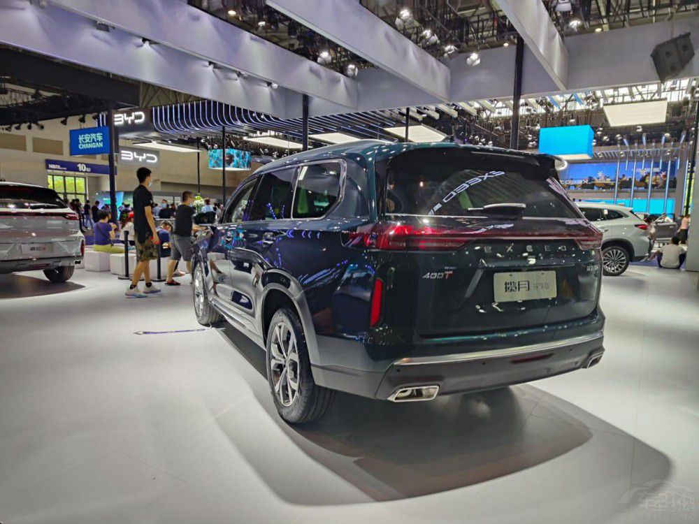 實(shí)力對(duì)拼 星途攬?jiān)聦?duì)比阿維塔11誰能勝出 實(shí)力對(duì)拼 星途攬?jiān)聦?duì)比阿維塔11誰能勝出