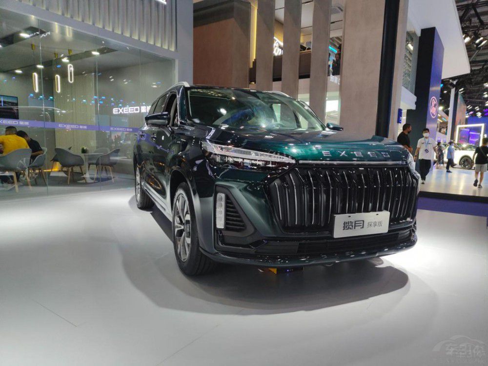 實(shí)力對(duì)拼 星途攬?jiān)聦?duì)比阿維塔11誰能勝出 實(shí)力對(duì)拼 星途攬?jiān)聦?duì)比阿維塔11誰能勝出