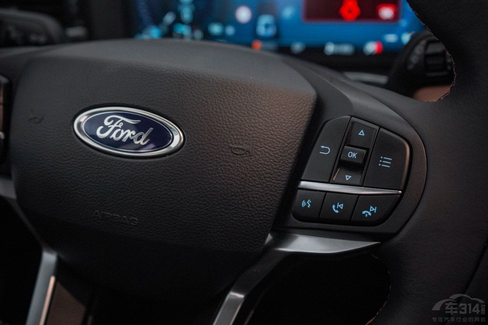 全新探險(xiǎn)者對(duì)比問(wèn)界M7 全新探險(xiǎn)者對(duì)比問(wèn)界M7