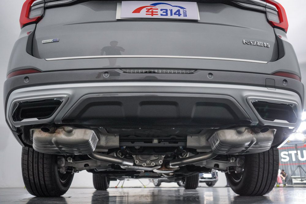 全新探險(xiǎn)者對(duì)比問(wèn)界M7 大六座之爭(zhēng)誰(shuí)能贏(yíng) 全新探險(xiǎn)者對(duì)比問(wèn)界M7 大六座之爭(zhēng)誰(shuí)能贏(yíng)