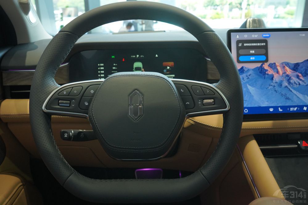 全新探險(xiǎn)者對(duì)比問(wèn)界M7 大六座之爭(zhēng)誰(shuí)能贏(yíng) 全新探險(xiǎn)者對(duì)比問(wèn)界M7 大六座之爭(zhēng)誰(shuí)能贏(yíng)