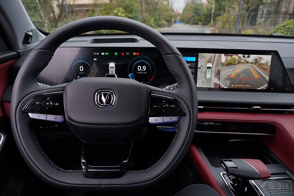 長安CS75 PLUS能否與沃爾沃XC40一較高下 長安CS75 PLUS能否與沃爾沃XC40一較高下