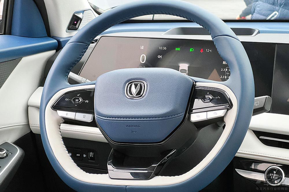 長安CS75 PLUS能否與沃爾沃XC40一較高下 長安CS75 PLUS能否與沃爾沃XC40一較高下