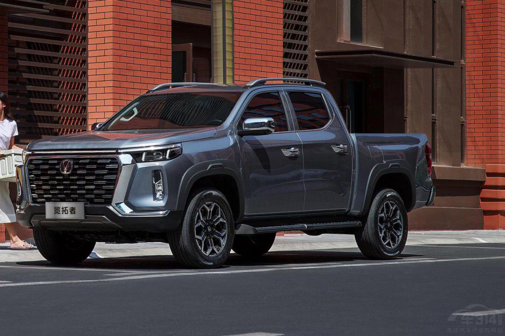 給商用皮卡“添把火” 長(zhǎng)安覽拓者首發(fā)亮相 給商用皮卡“添把火” 長(zhǎng)安覽拓者首發(fā)亮相