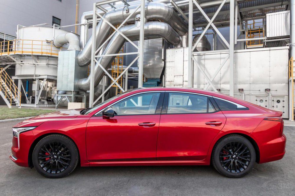 手持10來(lái)萬(wàn) 朗逸/軒逸/奔騰B70 誰(shuí)值得看 手持10來(lái)萬(wàn) 朗逸/軒逸/奔騰B70 誰(shuí)值得看