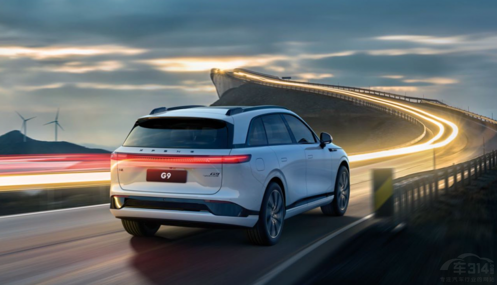 СiG9 ܳɞ鼃SUVЈ(chng)(bio)U