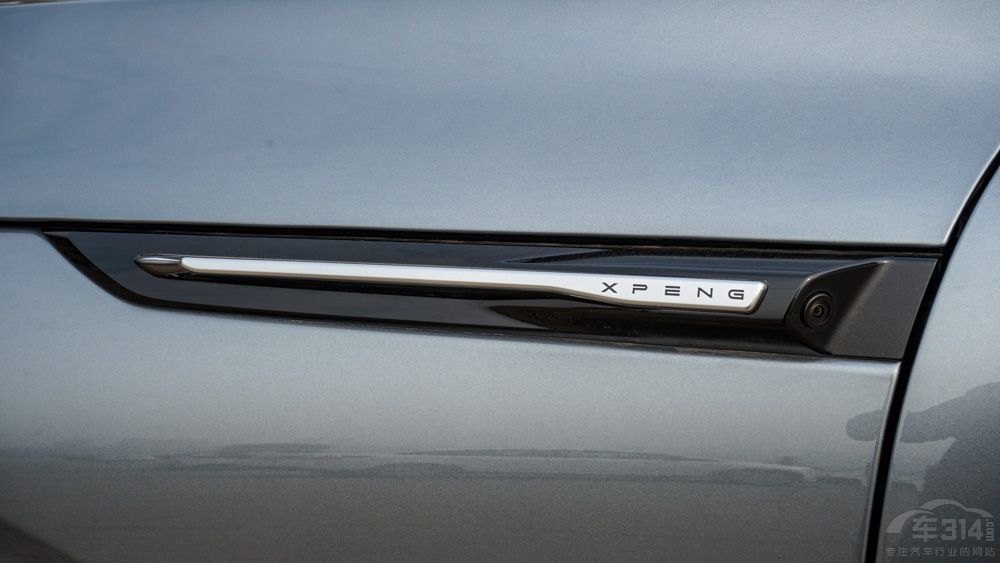 СiG9̽U lдͼSUVx