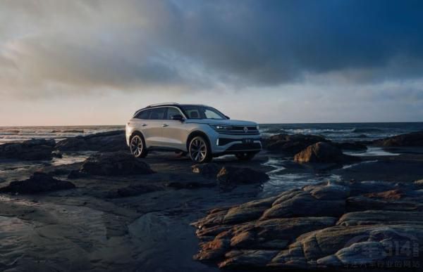 定位一致 風(fēng)格不同 坦克500對比大眾攬巡 定位一致 風(fēng)格不同 坦克500對比大眾攬巡