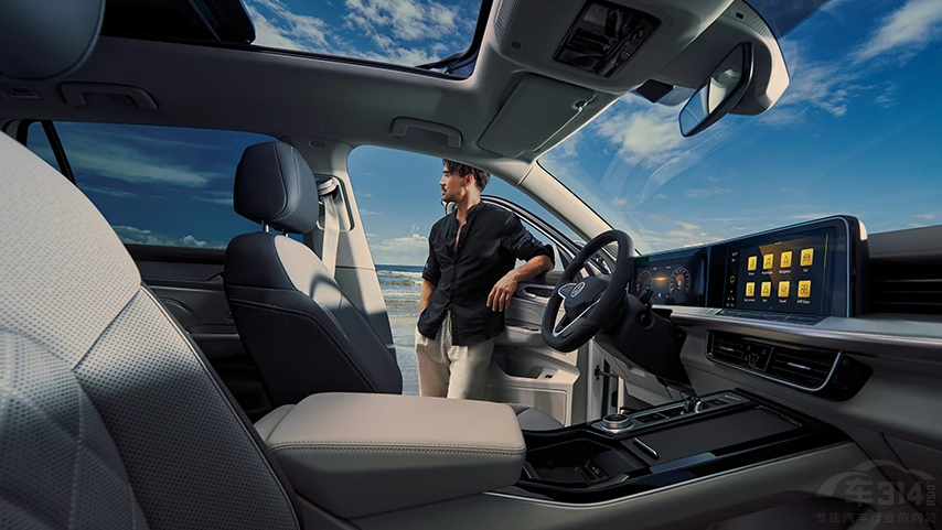 定位一致 風(fēng)格不同 坦克500對比大眾攬巡 定位一致 風(fēng)格不同 坦克500對比大眾攬巡