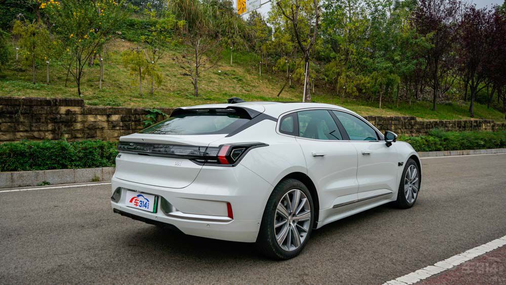 ͬu28f xO001߀SbZ4X