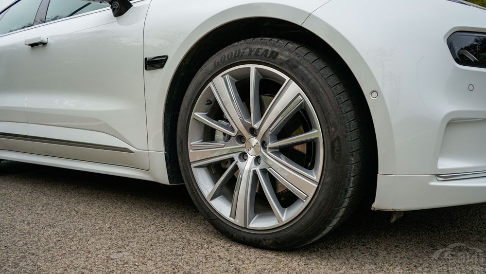 ͬu28f xO001߀SbZ4X