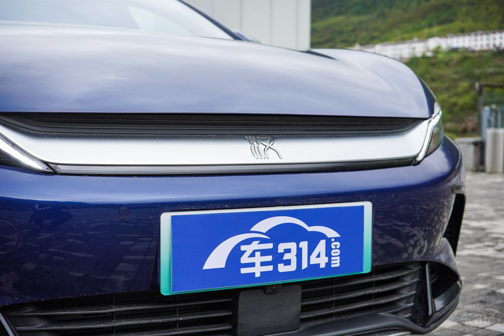 新秀與老將的較量!極氪001PK比亞迪漢EV 新秀與老將的較量!極氪001PK比亞迪漢EV