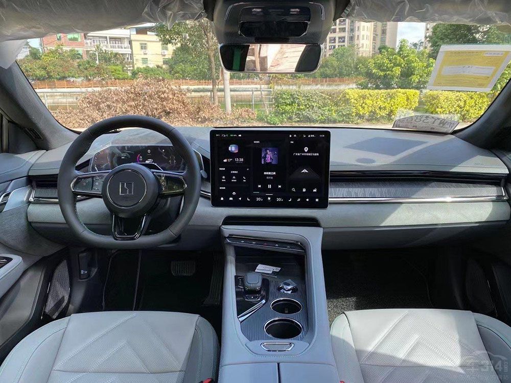 新秀與老將的較量!極氪001PK比亞迪漢EV 新秀與老將的較量!極氪001PK比亞迪漢EV