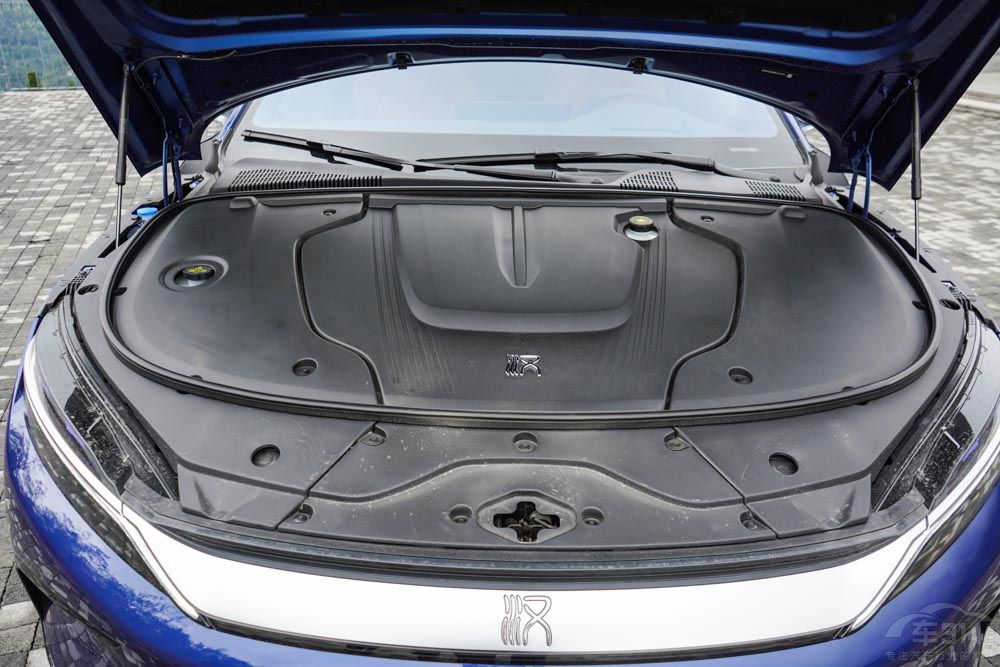 新秀與老將的較量!極氪001PK比亞迪漢EV 新秀與老將的較量!極氪001PK比亞迪漢EV