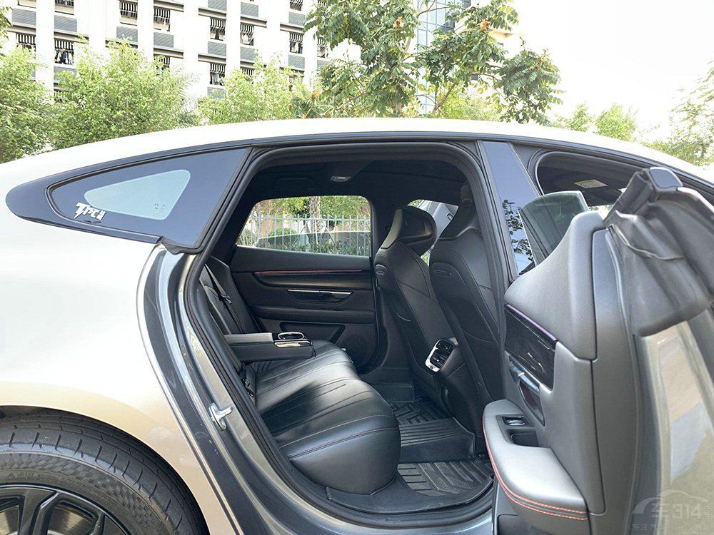 30萬(wàn)以下 小鵬P7/長(zhǎng)安深藍(lán)SL03/海豹選誰(shuí) 30萬(wàn)以下 小鵬P7/長(zhǎng)安深藍(lán)SL03/海豹選誰(shuí)