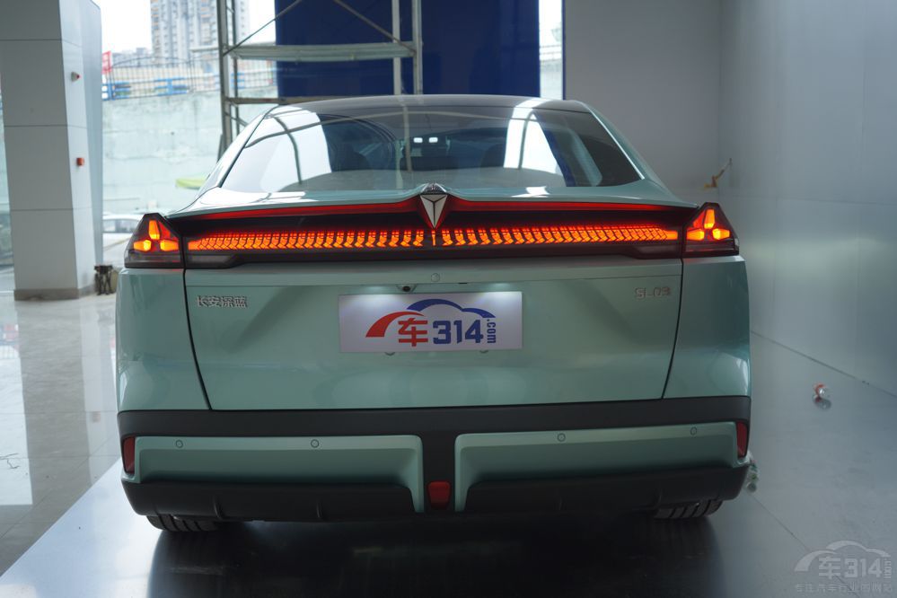 30萬(wàn)以下 小鵬P7/長(zhǎng)安深藍(lán)SL03/海豹選誰(shuí) 30萬(wàn)以下 小鵬P7/長(zhǎng)安深藍(lán)SL03/海豹選誰(shuí)