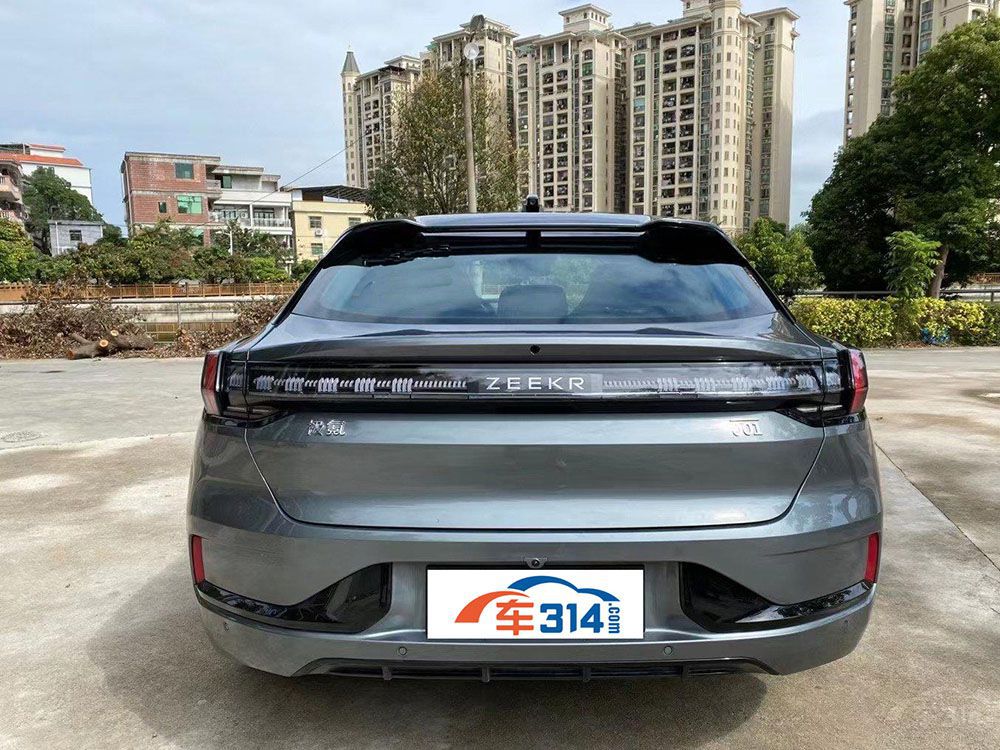 新秀與老將的較量!極氪001PK比亞迪漢EV 新秀與老將的較量!極氪001PK比亞迪漢EV