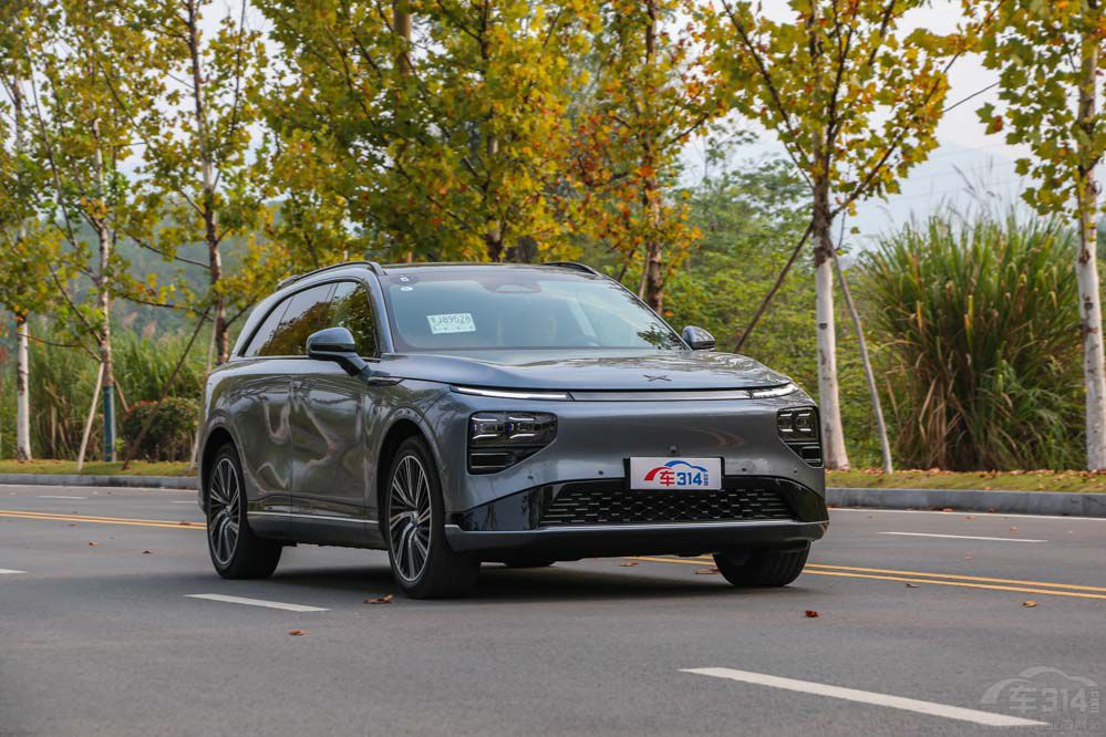 中大型SUV“神仙打架” 寶馬X5對比小鵬G9 中大型SUV“神仙打架” 寶馬X5對比小鵬G9