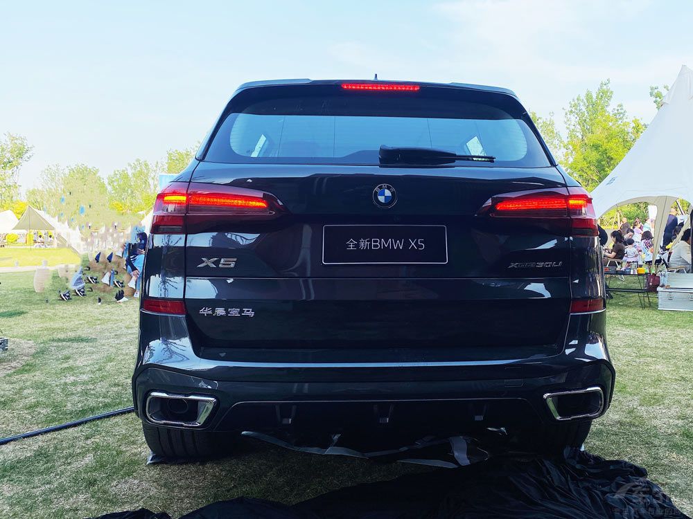 中大型SUV“神仙打架” 寶馬X5對比小鵬G9 中大型SUV“神仙打架” 寶馬X5對比小鵬G9