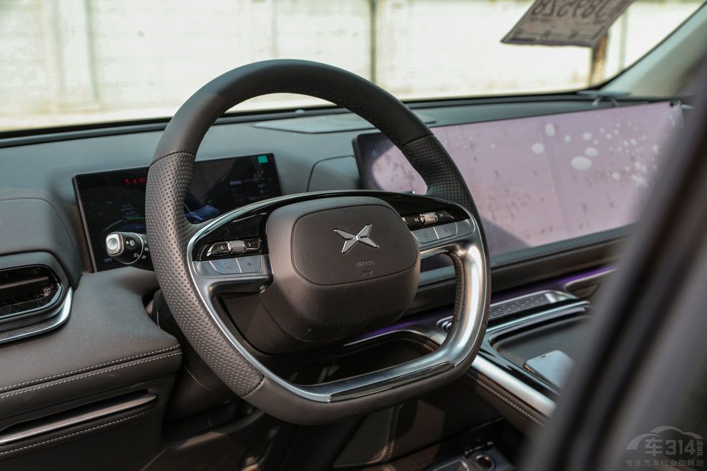 中大型SUV“神仙打架” 寶馬X5對比小鵬G9 中大型SUV“神仙打架” 寶馬X5對比小鵬G9