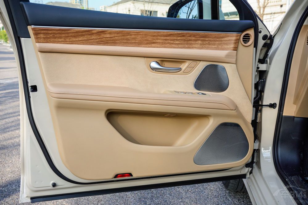 EVȆM5 EV 30fI܇ԓxl