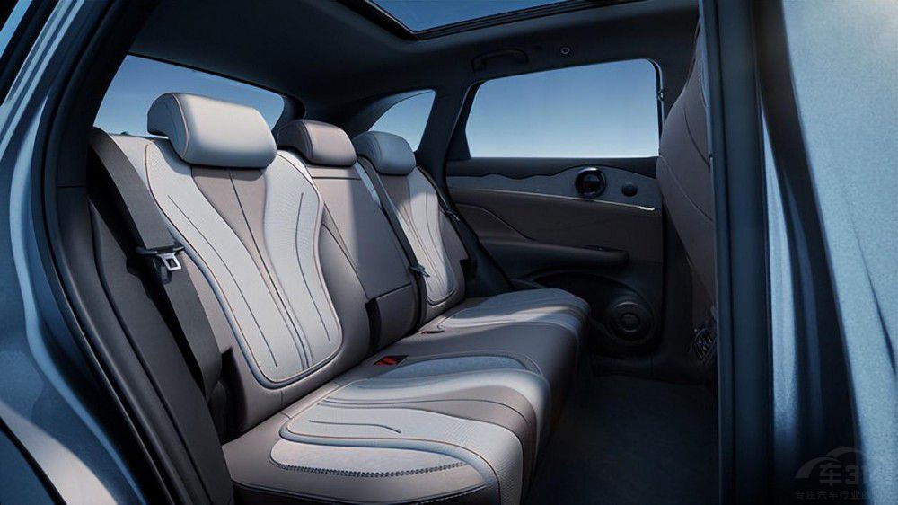 都是插混有何不同 探岳GTE對比護衛(wèi)艦07 都是插混有何不同 探岳GTE對比護衛(wèi)艦07