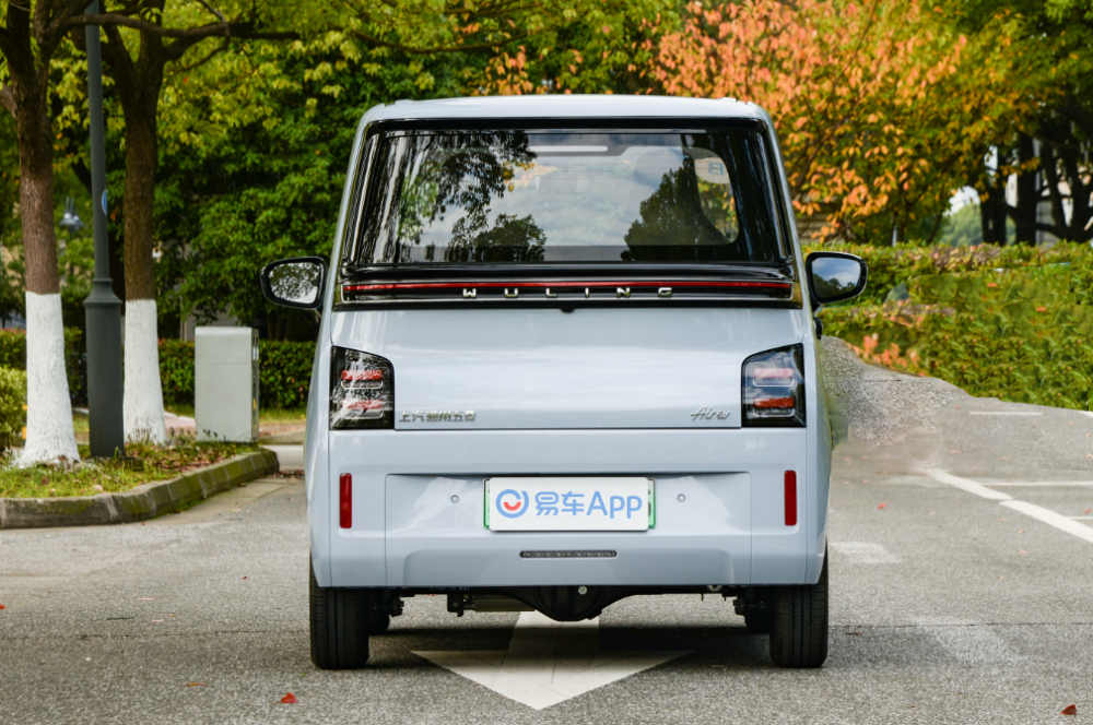 五菱Air ev晴空對奇瑞小螞蟻 選車決賽圈 五菱Air ev晴空對奇瑞小螞蟻 選車決賽圈