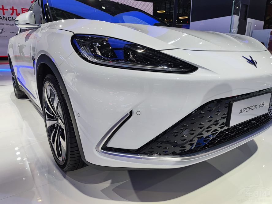 伯仲之間:極氪001和阿爾法S您更看好誰(shuí) 伯仲之間:極氪001和阿爾法S您更看好誰(shuí)