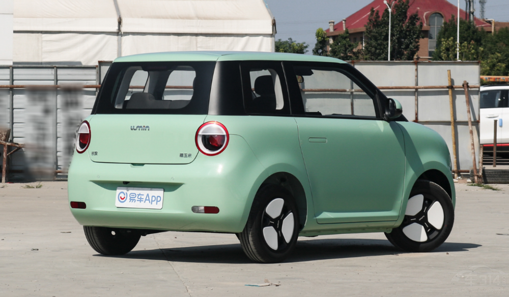 回家過年 五菱Air ev晴空和長安lumin選誰 回家過年 五菱Air ev晴空和長安lumin選誰