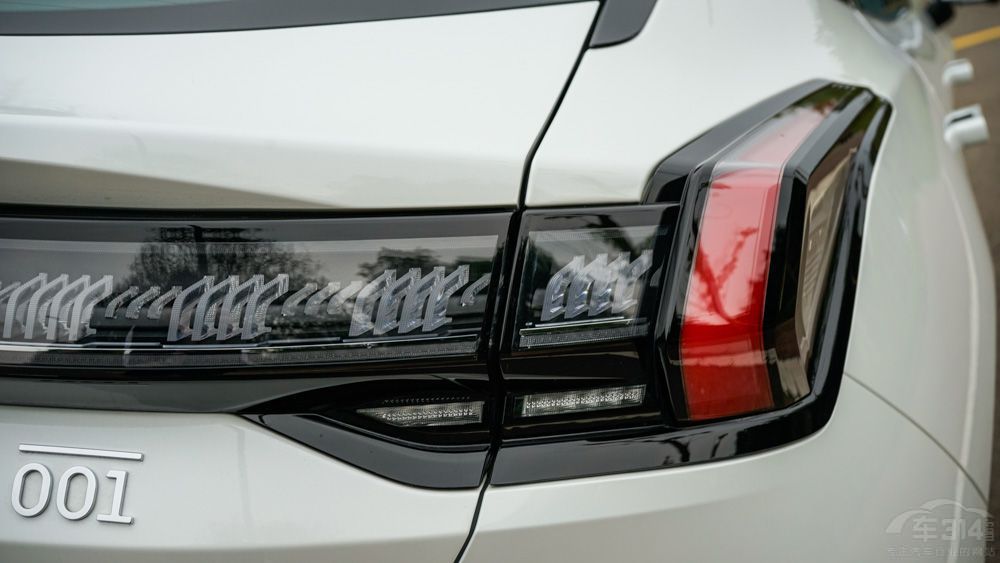 伯仲之間:極氪001和阿爾法S您更看好誰(shuí) 伯仲之間:極氪001和阿爾法S您更看好誰(shuí)