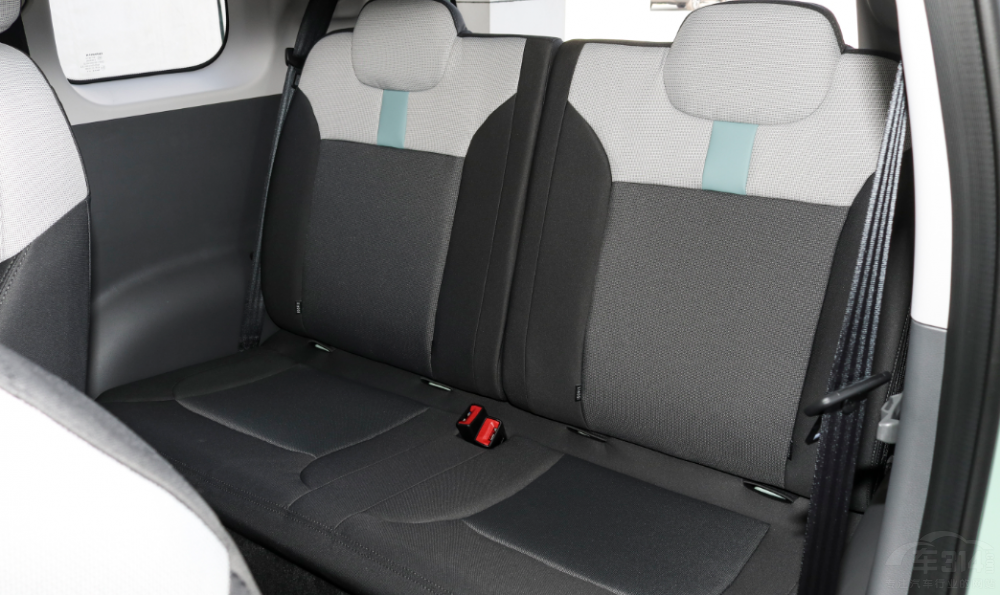 回家過年 五菱Air ev晴空和長安lumin選誰 回家過年 五菱Air ev晴空和長安lumin選誰