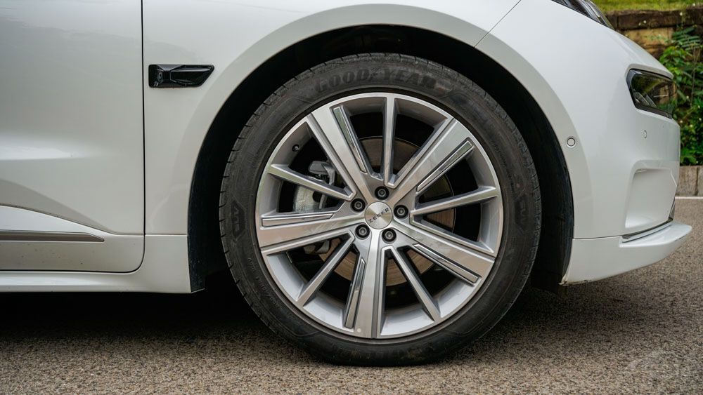 伯仲之間:極氪001和阿爾法S您更看好誰(shuí) 伯仲之間:極氪001和阿爾法S您更看好誰(shuí)