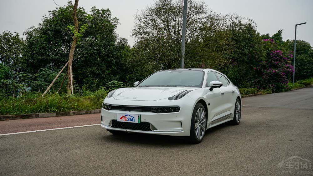 伯仲之間:極氪001和阿爾法S您更看好誰(shuí) 伯仲之間:極氪001和阿爾法S您更看好誰(shuí)