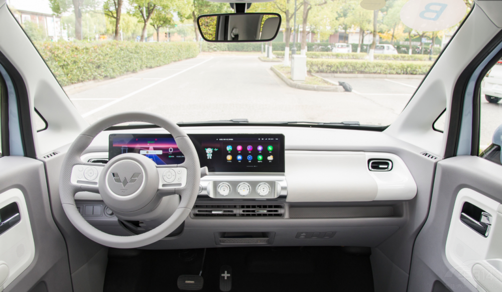 五菱Air ev晴空對(duì)比奔奔E-star 買高品質(zhì)車 五菱Air ev晴空對(duì)比奔奔E-star 買高品質(zhì)車