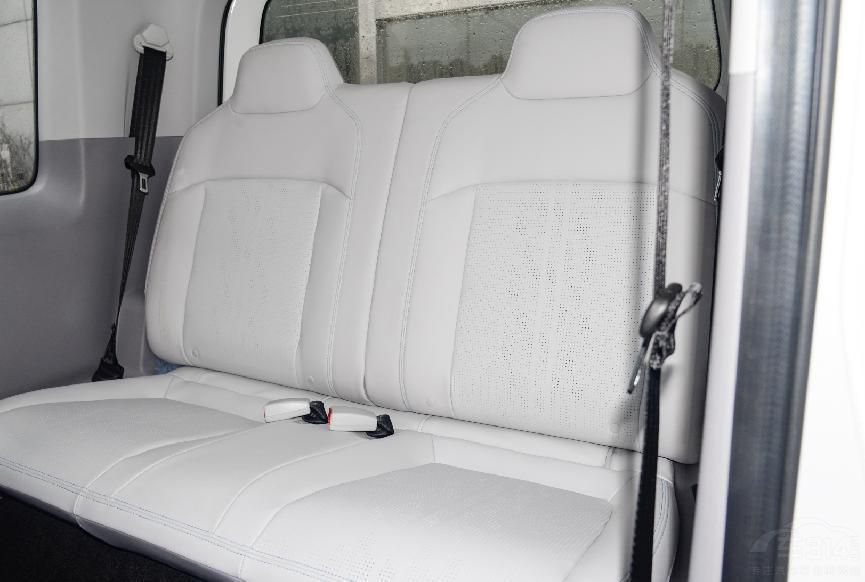 純電微型車:五菱Air ev晴空PK奔奔E-star 純電微型車:五菱Air ev晴空PK奔奔E-star