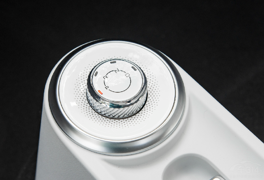 純電微型車:五菱Air ev晴空PK奔奔E-star 純電微型車:五菱Air ev晴空PK奔奔E-star