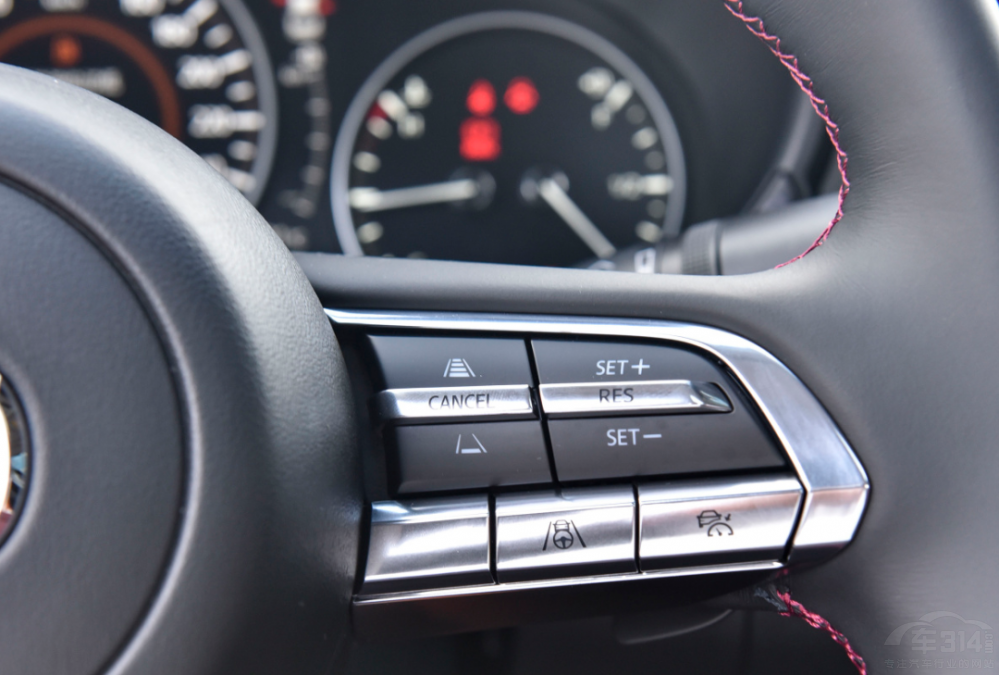 ˸ֵMAZDA 3 ِ߀ʲô