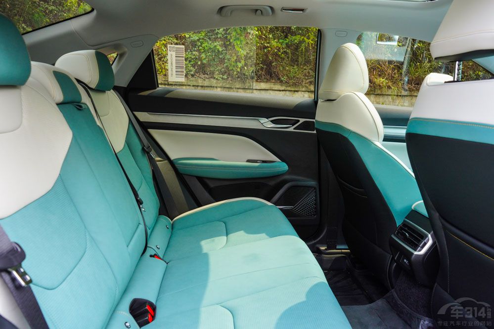 PLUS DM-i͵ۺL HiPl